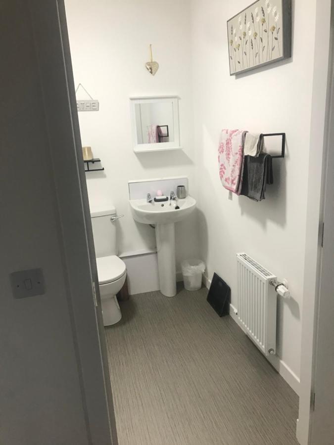 Modern And Bright Home In Quiet And Central Area Inverness Eksteriør bilde
