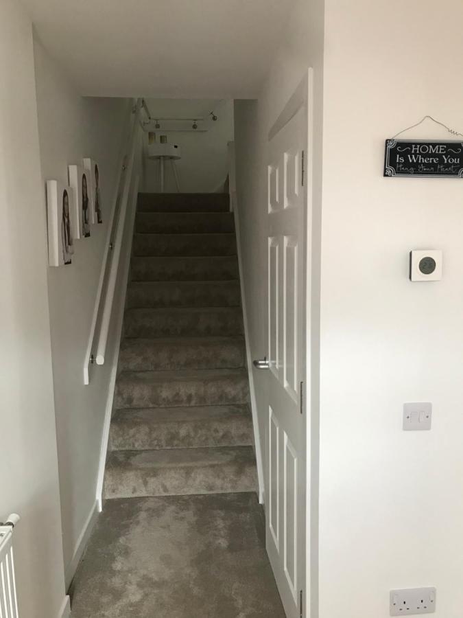 Modern And Bright Home In Quiet And Central Area Inverness Eksteriør bilde