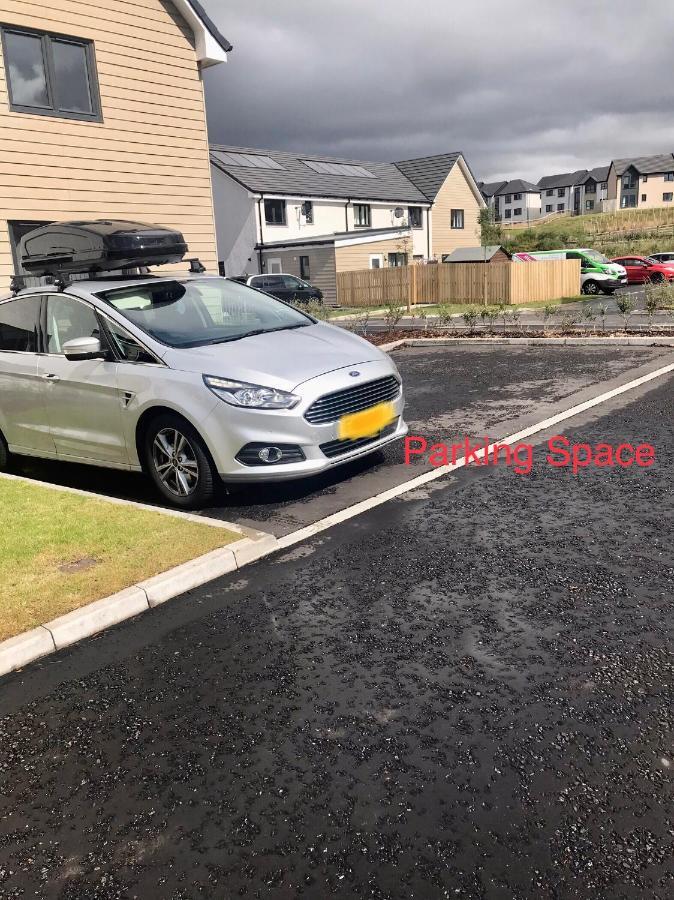 Modern And Bright Home In Quiet And Central Area Inverness Eksteriør bilde